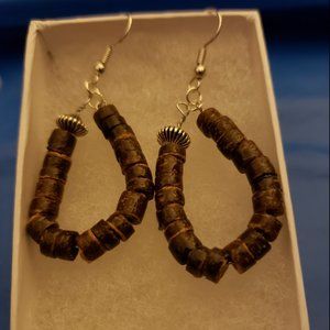 Hooked rounded dark brown Earring